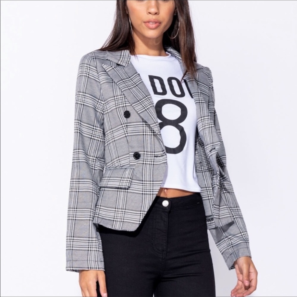 NWT Parisian plaid blazer